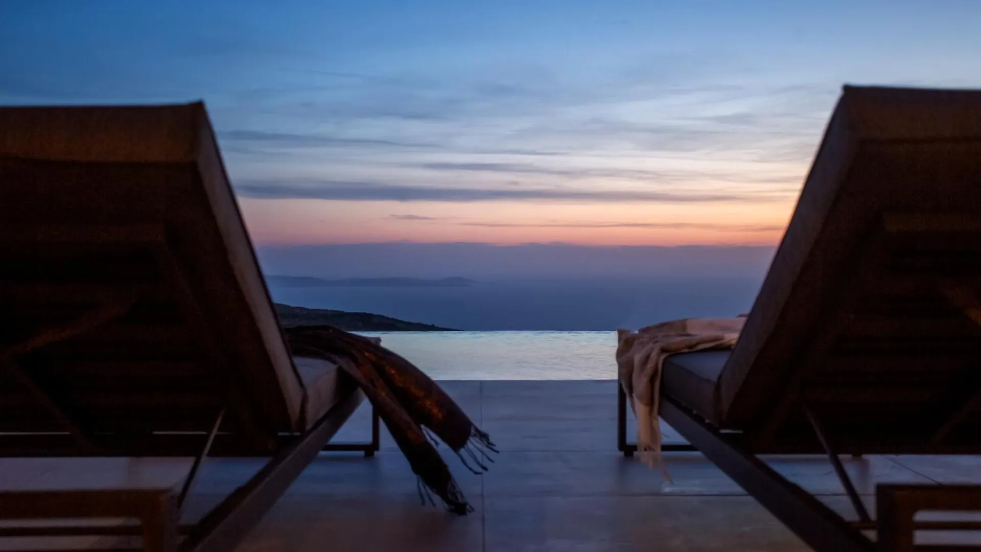 Aura Seaview Sunset Pool Villa W Night Security Guard - Six Bedrooms Fanari