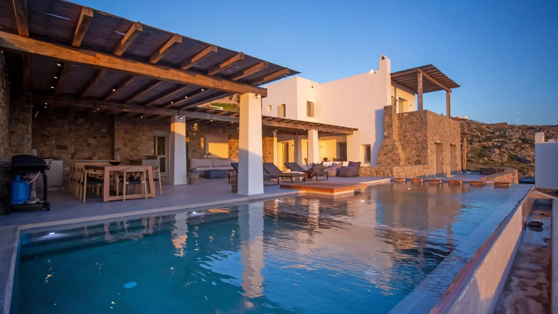 Aura Seaview Sunset Pool Villa W Night Security Guard - Six Bedrooms Fanari