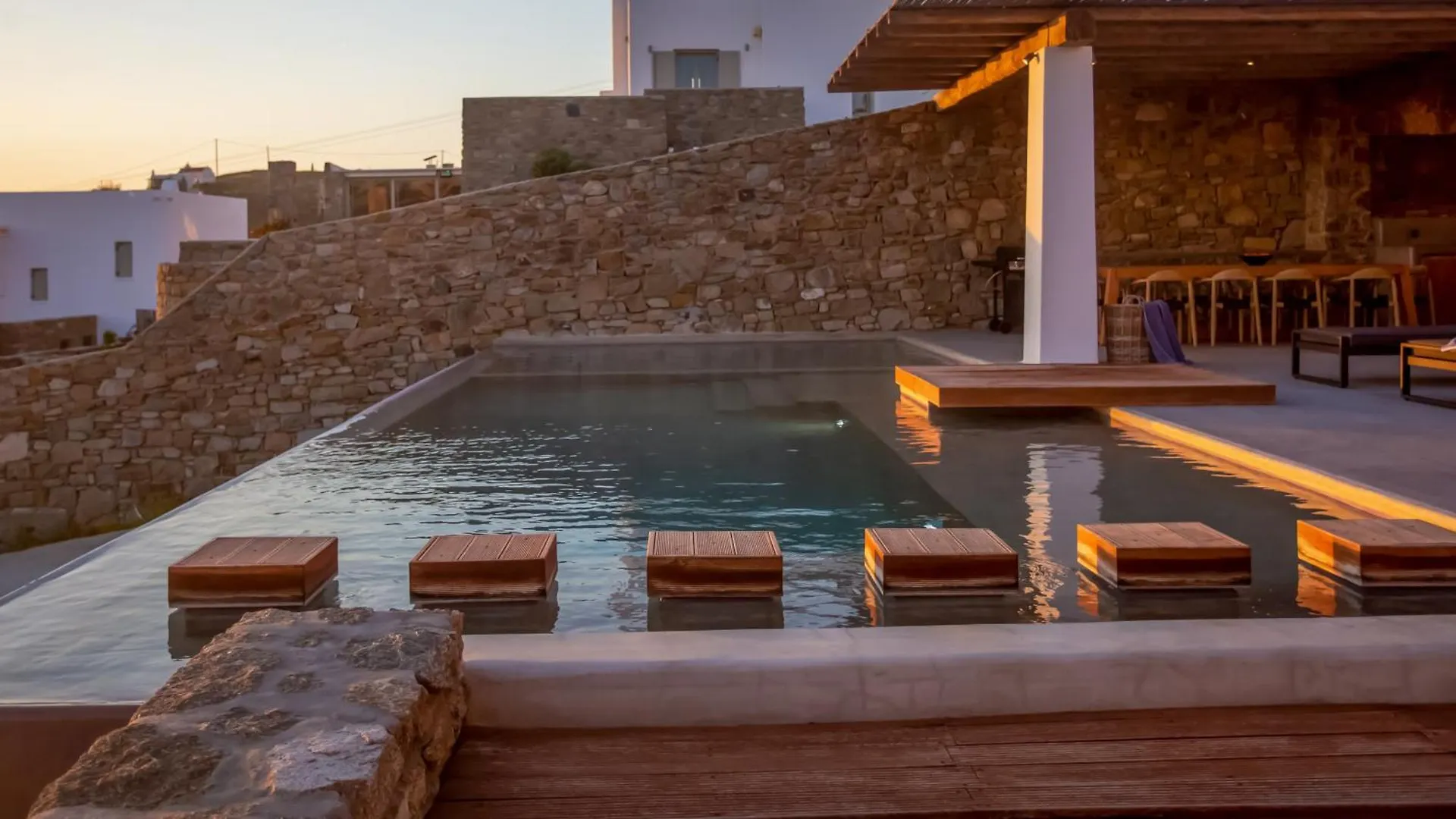 Aura Seaview Sunset Pool Villa W Night Security Guard - Six Bedrooms Fanari  Grécia